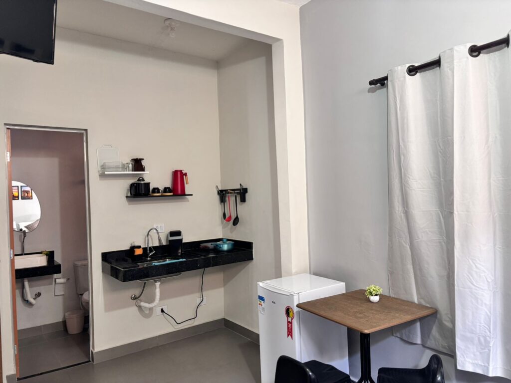 Suíte Paris, hospedagem em Sete Lagoas — foto 5